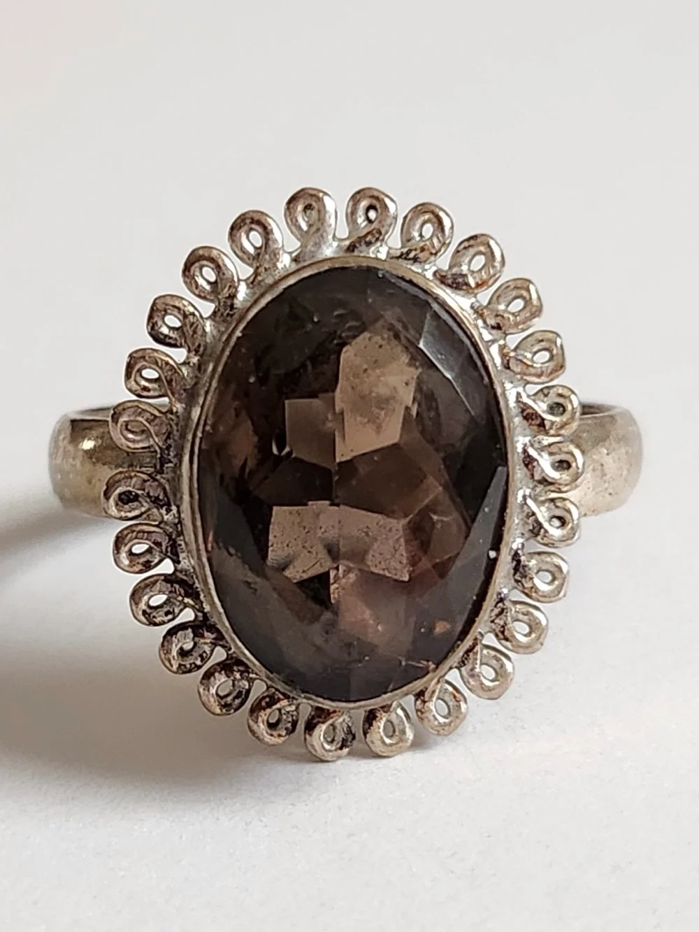 Smoky Quartz Oval Costume Silvertone Ring Elegant Dark Brown Gemstone Size 9.75